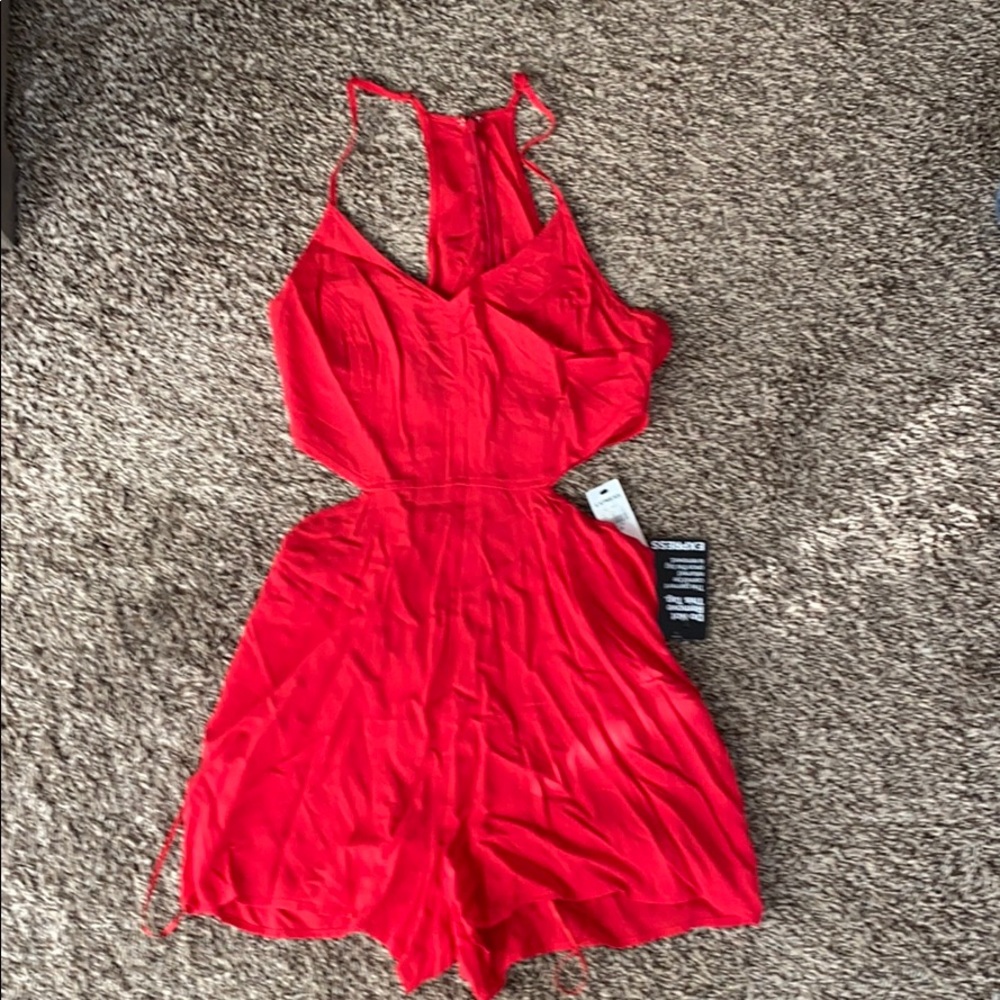 Red Express Romper - Picture 5 of 5